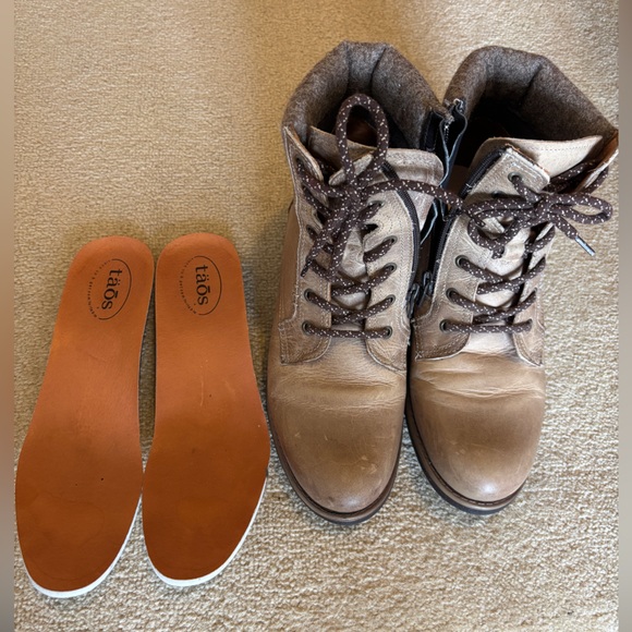 Taos Cutie Leather Boots - Picture 11 of 11